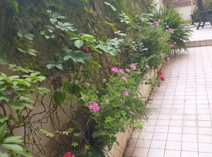 Апартаменты Holiday Home Pescara *